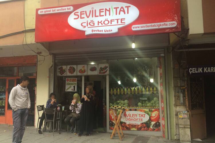 Sevilen Tat Cigkofte Mahmutbey Istanbul